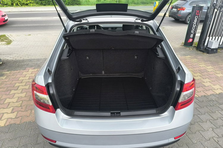 Skoda Octavia 1.6 TDI 116KM Klimatyzacja Salon Polska Faktura VAT zdjęcie 26