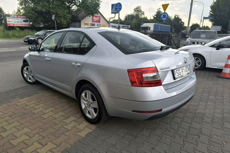 Skoda Octavia 1.6 TDI 116KM Klimatyzacja Salon Polska Faktura VAT zdjęcie 8