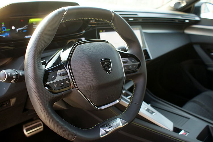 Peugeot 308 SW Faktura 23% Hybrid PHEV GT FABRYCZNA Gwarancja zdjęcie 17