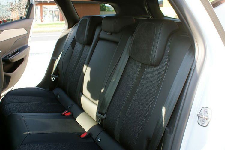 Peugeot 308 SW Faktura 23% Hybrid PHEV GT FABRYCZNA Gwarancja zdjęcie 24