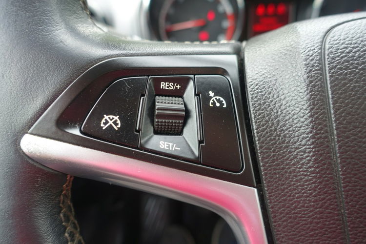 Opel Meriva Salon Polska - 1 właściciel Benzyna 1.4T + LPG 100% Org. Lakier zdjęcie 21