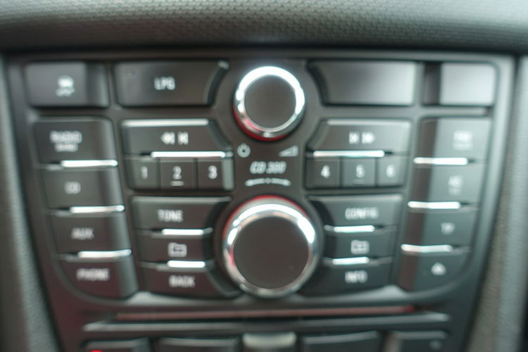 Opel Meriva Salon Polska - 1 właściciel Benzyna 1.4T + LPG 100% Org. Lakier zdjęcie 25