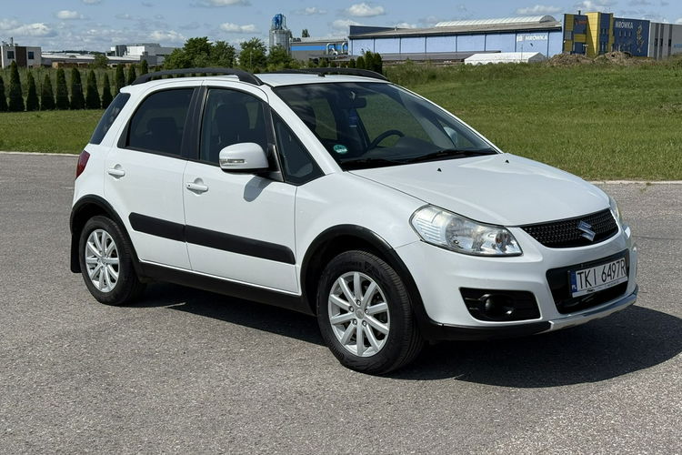 Suzuki SX4 1.6 Benzyna | | Gwarancja | Bogate wyposażenie | 4x4 zdjęcie 2