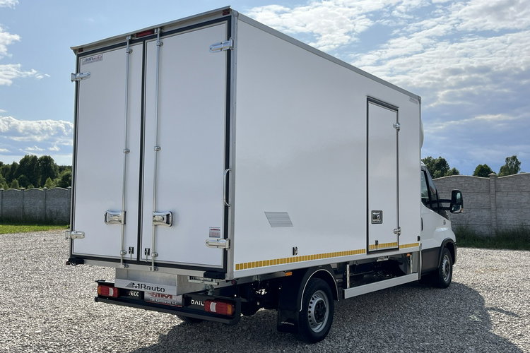 Iveco Daily 35S18 Chłodnia ZANOTTI -29 C/+29 C GWARANCJA 3.0/180KM zdjęcie 4
