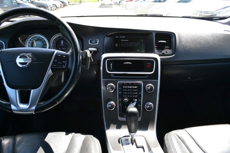 Volvo V60 Nawigacja Climatronic Serwis LED Automat 2.0T 203KM zdjęcie 11