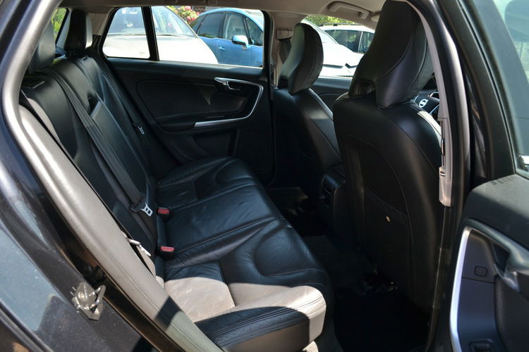 Volvo V60 Nawigacja Climatronic Serwis LED Automat 2.0T 203KM zdjęcie 13