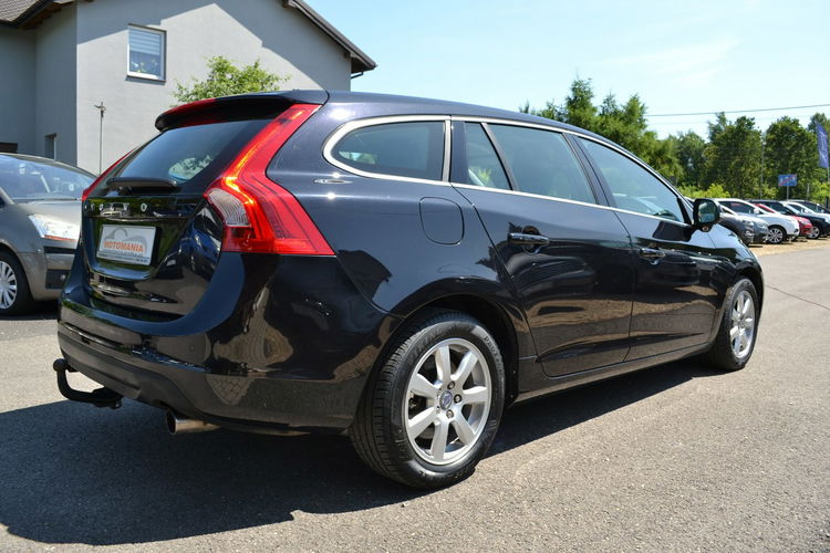Volvo V60 Nawigacja Climatronic Serwis LED Automat 2.0T 203KM zdjęcie 3