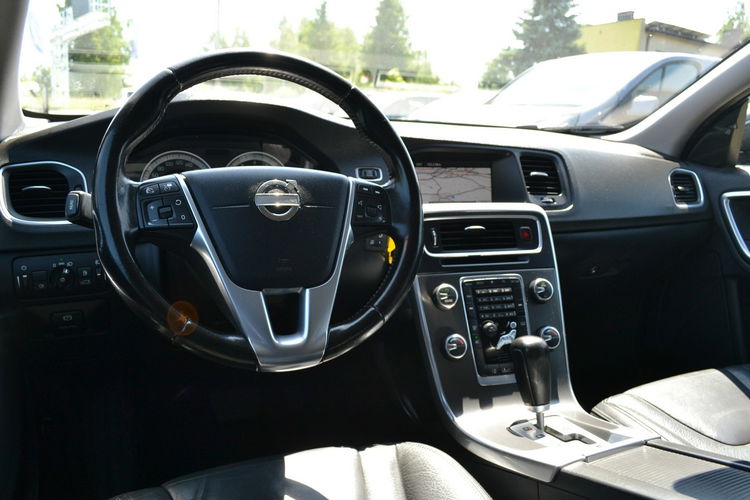 Volvo V60 Nawigacja Climatronic Serwis LED Automat 2.0T 203KM zdjęcie 8