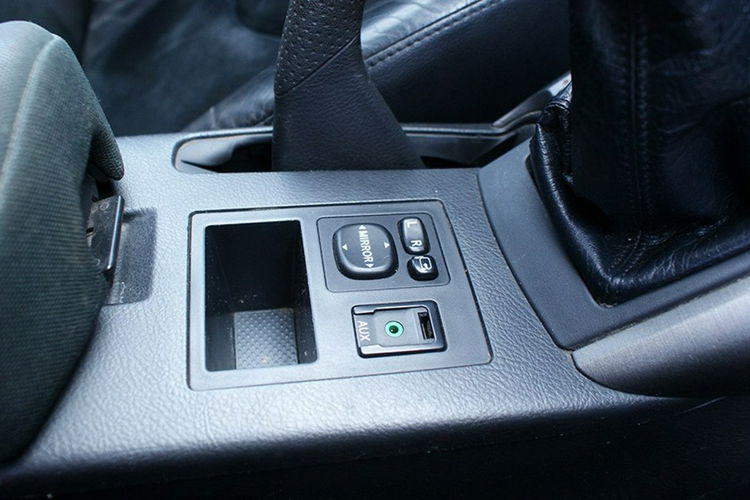 Toyota RAV-4 zdjęcie 20