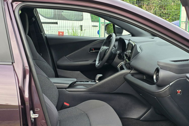 Toyota C-HR 1.8 Hybrid COMFORT / Salon PL I-właściciel / Bezwypadkowa zdjęcie 5