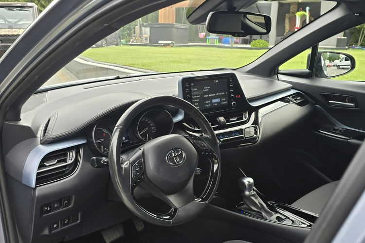 Toyota C-HR 1.8 Hybrid GPF STYLE / Salon PL I-właściciel zdjęcie 17