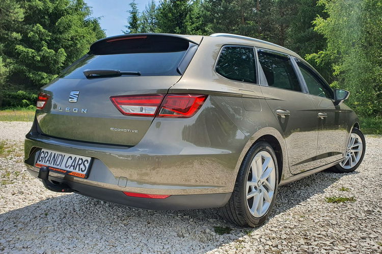 Seat Leon ST # 1.6 TDI # Navi # Climatronic # Skóra # Alkantara # zdjęcie 2
