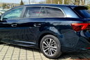 Toyota Avensis 1.6 D4D Touring Sport Executive zdjęcie 10
