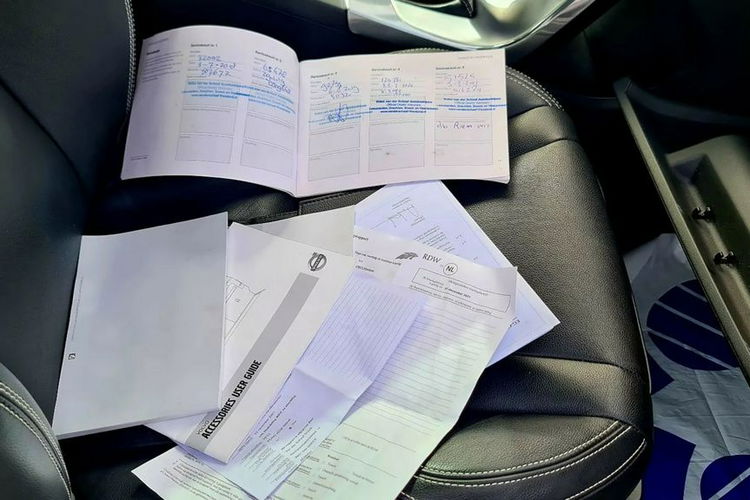 Volvo V60 POLAR+DYNAMIC GEARTRONIC , Full , Skóra, Kamera , Blis, Szyber dach, VAT23% zdjęcie 39