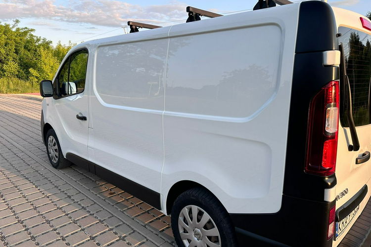 NV300 Nissan NV300 zdjęcie 16