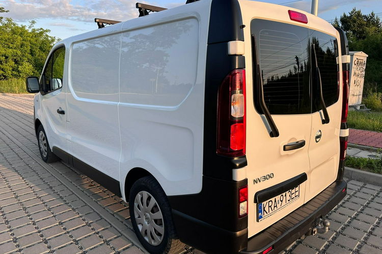 NV300 Nissan NV300 zdjęcie 18