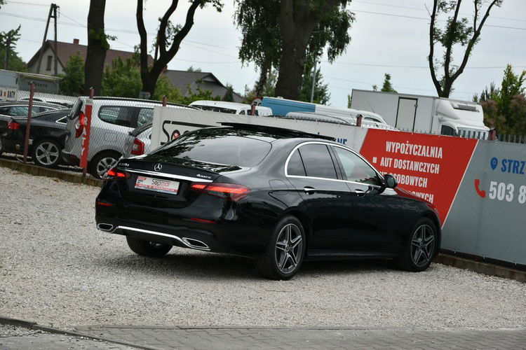 Mercedes E 220 E 220d 4Matic 200KM 2022r. SALON pakiet AMG Burmester Fv23 Rezerwacja zdjęcie 13