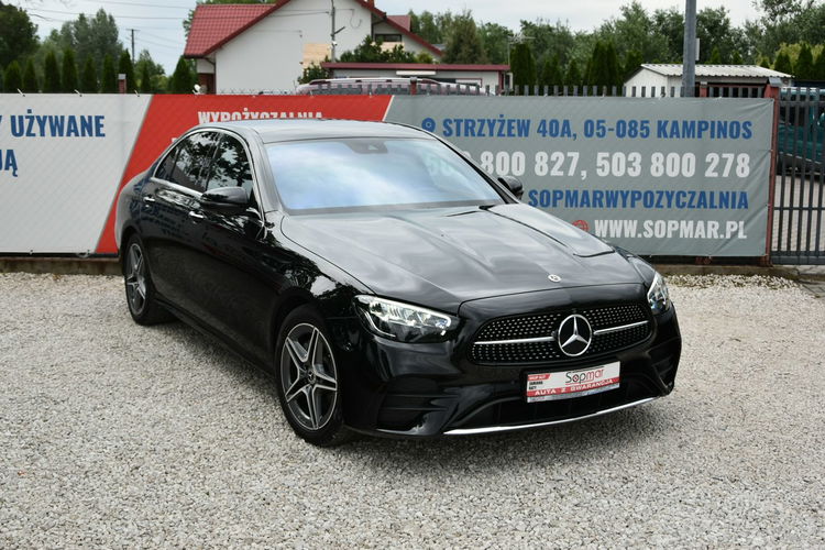Mercedes E 220 E 220d 4Matic 200KM 2022r. SALON pakiet AMG Burmester Fv23 Rezerwacja zdjęcie 8