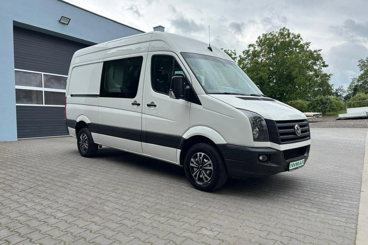 Volkswagen Crafter 2.0 140KM 2015 L2H2 6osobowy Brygadówka Tempomat Klimatyzacja Hak zdjęcie 1