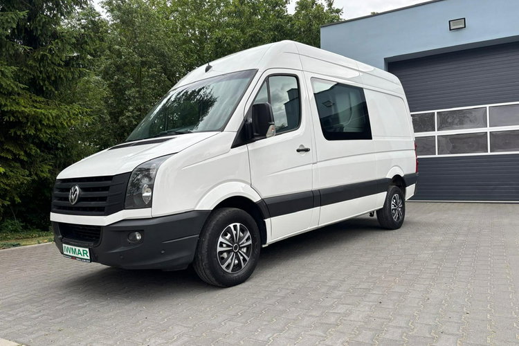 Volkswagen Crafter 2.0 140KM 2015 L2H2 6osobowy Brygadówka Tempomat Klimatyzacja Hak zdjęcie 2