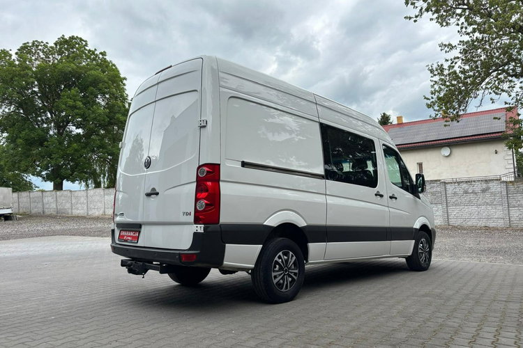 Volkswagen Crafter 2.0 140KM 2015 L2H2 6osobowy Brygadówka Tempomat Klimatyzacja Hak zdjęcie 4