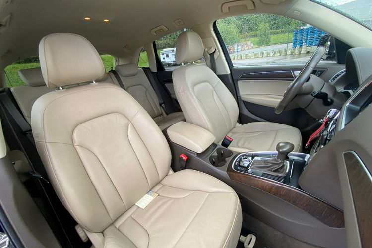 Audi Q5 3.0tdi 258KM Quattro s-line doinwestowany bezwypadkowy zamiana 1.r.gw zdjęcie 18