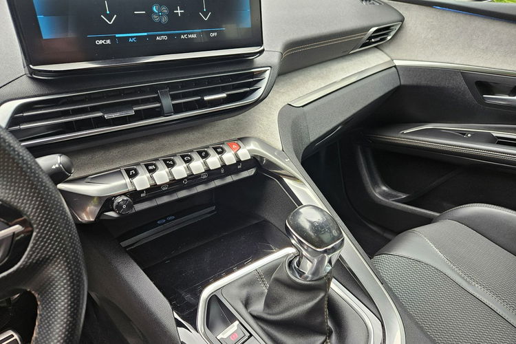 Peugeot 5008 1.2 PureTech GT 130 KM Panorama / I-właściciel / zdjęcie 11