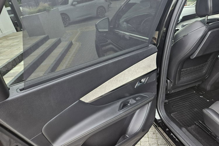 Peugeot 5008 1.2 PureTech GT 130 KM Panorama / I-właściciel / zdjęcie 14