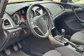 samochód osobowy Opel zdjęcie 16