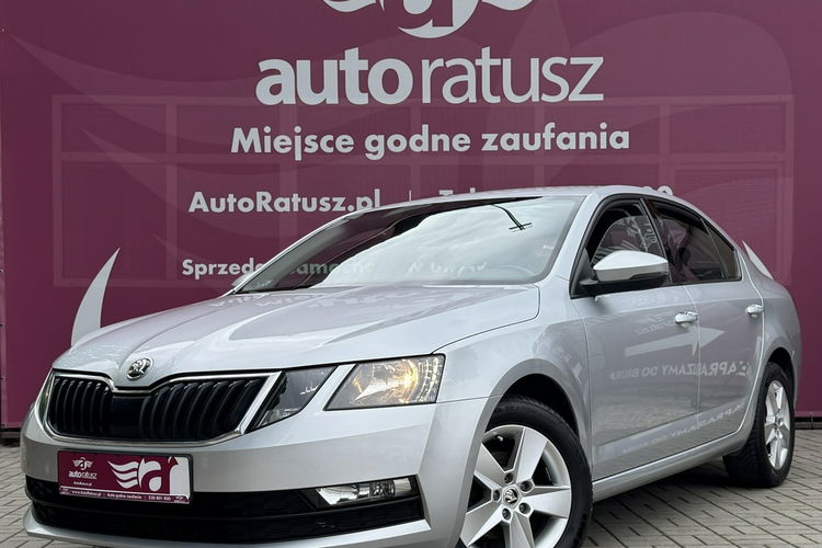 Skoda Octavia R E Z E R W A C J A zdjęcie 4