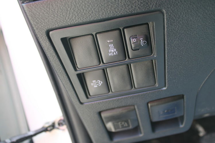 Toyota Hilux F-Vat Salon Polska Gwarancja zdjęcie 14