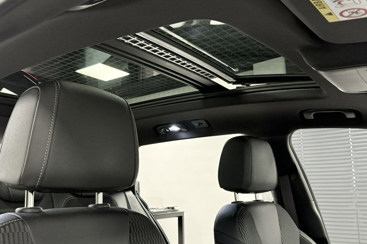 Opel Insignia 2.0 CDTi 170PS SportsTourer Dynamic Matrix Navi Skóry Panorama zdjęcie 34