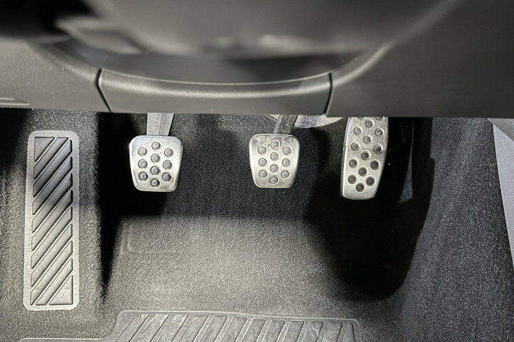 Opel Insignia 2.0 CDTi 170PS SportsTourer Dynamic Matrix Navi Skóry Panorama zdjęcie 45