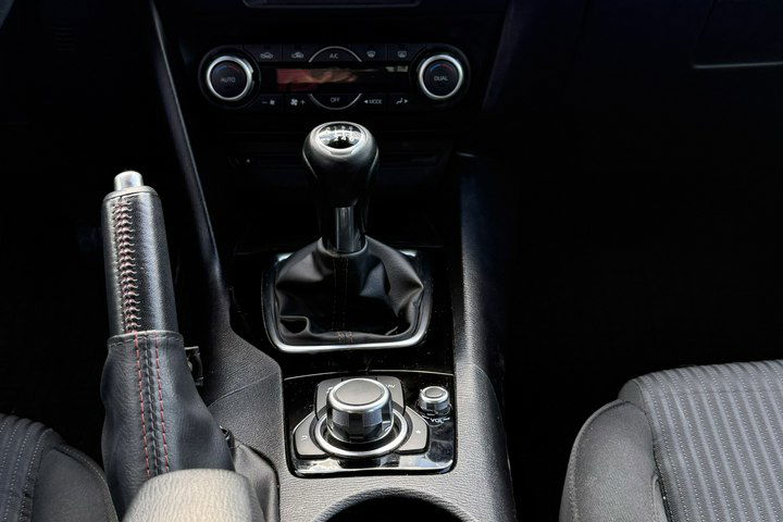 Mazda 3 Salon PL 2.0 120KM Sys Nawigacji 2xklimatronic czujniki tył zdjęcie 8