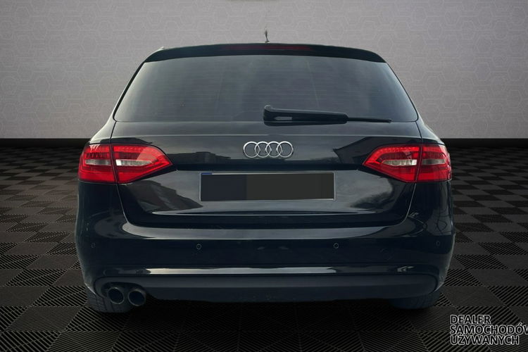 Audi A4 2.0 TDI/Skórzana tapicerka/Navi/MMI/Bixenon/Podgrzewane fotele zdjęcie 5