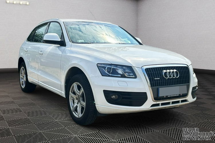 Audi Q5 2.0 TFSI 4x4 211KM Automat Jasne skóry Bi xenon Nowy Rozrząd zdjęcie 2