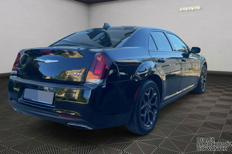 Chrysler 300C 300S 3.6 V6 304KM Alpine Czarna skóra+podsufitka Podgrz. fotele zdjęcie 4