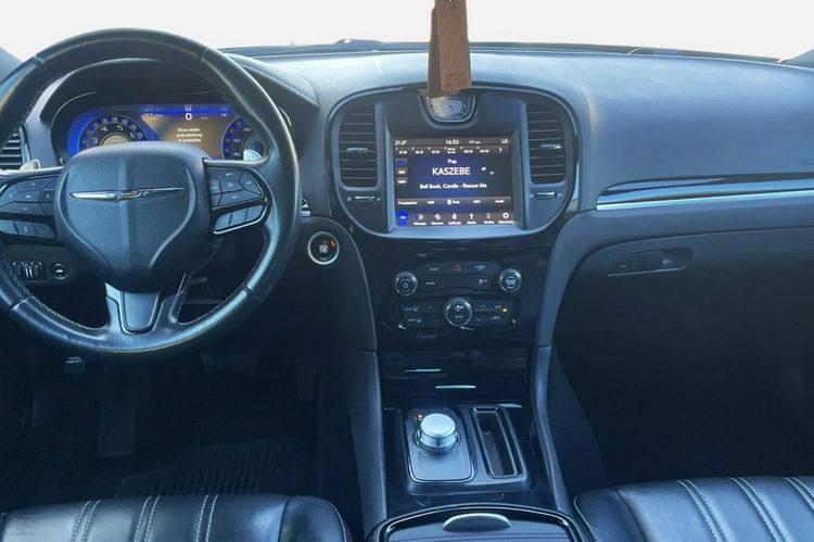 Chrysler 300C 300S 3.6 V6 304KM Alpine Czarna skóra+podsufitka Podgrz. fotele zdjęcie 7
