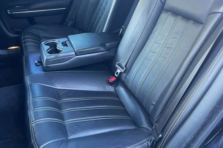 Chrysler 300C 300S 3.6 V6 304KM Alpine Czarna skóra+podsufitka Podgrz. fotele zdjęcie 8