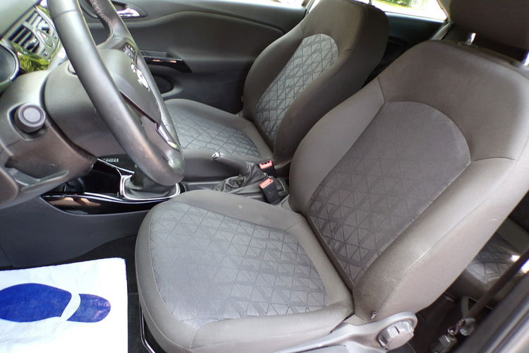 Opel Corsa Klimatyzacja /Tablet /I właść /1.4 /90KM /2020 zdjęcie 20