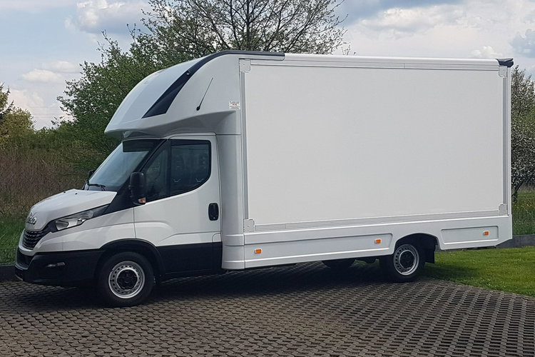 Iveco Daily KONTENER NISKOPODŁOGOWY 4.43x2.23x2.42 SKLEP BAR FOODTRUCK KAMPER AC zdjęcie 1