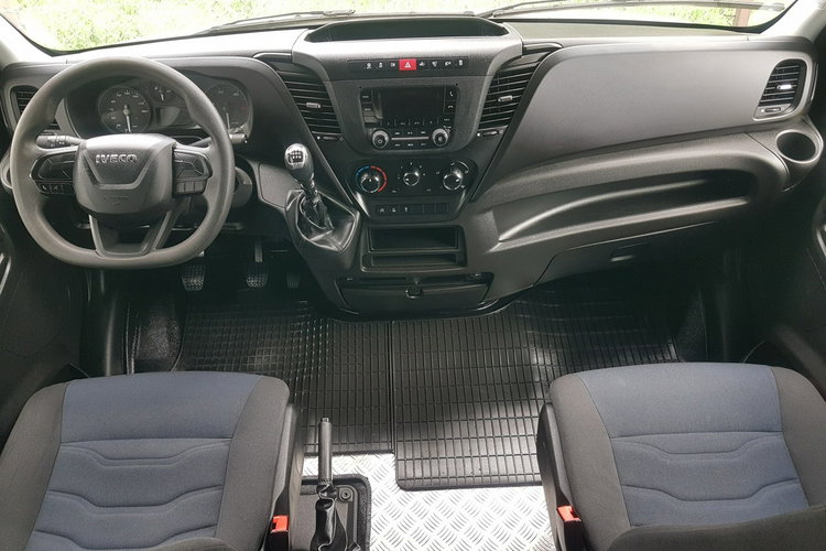 Iveco Daily KONTENER NISKOPODŁOGOWY 4.43x2.23x2.42 SKLEP BAR FOODTRUCK KAMPER AC zdjęcie 20