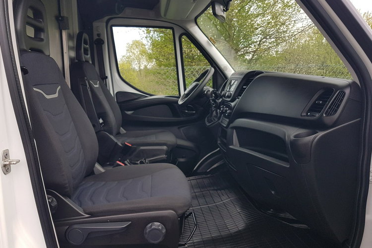 Iveco Daily KONTENER NISKOPODŁOGOWY 4.43x2.23x2.42 SKLEP BAR FOODTRUCK KAMPER AC zdjęcie 22