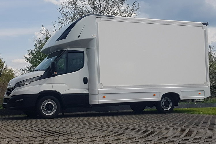 Iveco Daily KONTENER NISKOPODŁOGOWY 4.43x2.23x2.42 SKLEP BAR FOODTRUCK KAMPER AC zdjęcie 39