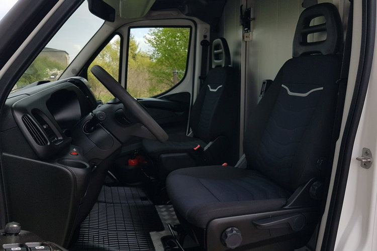 Iveco Daily KONTENER NISKOPODŁOGOWY 4.43x2.23x2.42 SKLEP BAR FOODTRUCK KAMPER AC zdjęcie 7