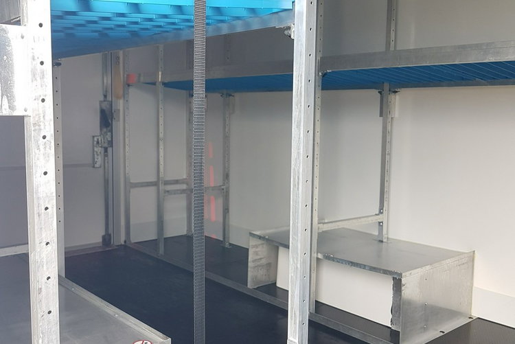 Iveco Daily KONTENER NISKOPODŁOGOWY 4.43x2.23x2.42 SKLEP BAR FOODTRUCK KAMPER AC zdjęcie 24