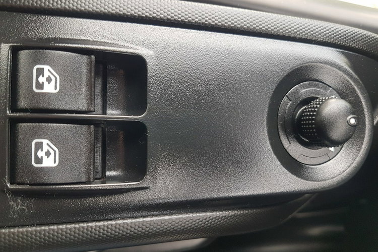 Iveco Daily KONTENER NISKOPODŁOGOWY 4.43x2.23x2.42 SKLEP BAR FOODTRUCK KAMPER AC zdjęcie 9