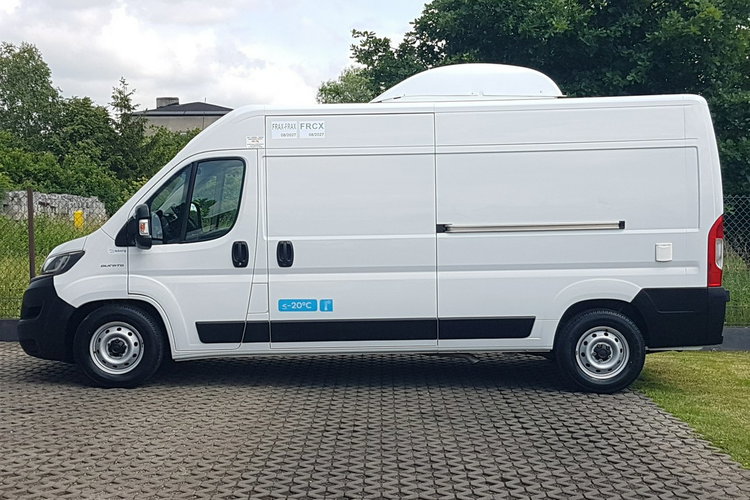 Fiat Ducato 3 KOMORY L3H2 CHŁODNIA IZOTERMA GRZANIE AGREGAT KLIMA TEMPOMAT zdjęcie 12