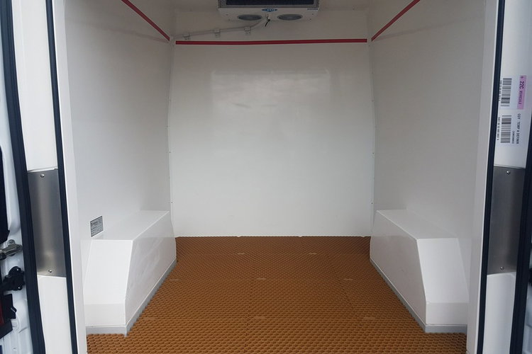 Fiat Ducato 3 KOMORY L3H2 CHŁODNIA IZOTERMA GRZANIE AGREGAT KLIMA TEMPOMAT zdjęcie 19