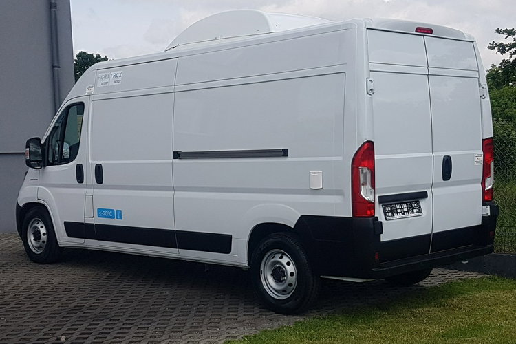 Fiat Ducato 3 KOMORY L3H2 CHŁODNIA IZOTERMA GRZANIE AGREGAT KLIMA TEMPOMAT zdjęcie 3